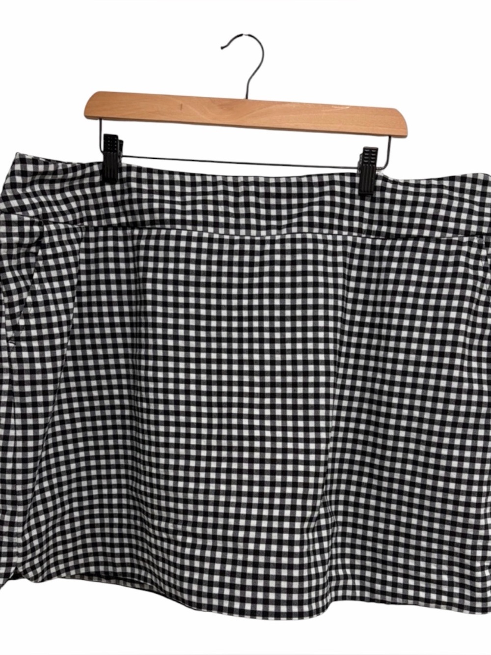 S.C. & Co. Women’s Black and White Gingham High Waist Skort Skirt